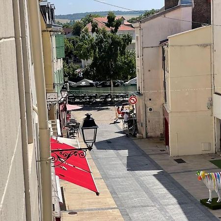 Le Cocon De Sasha - Hyper Centre - Full Climatisation - Proche Gare - 1 Chambre - Canape Convertible - Gere Par Presta-Zen'Services Verdun-sur-Meuse Dış mekan fotoğraf