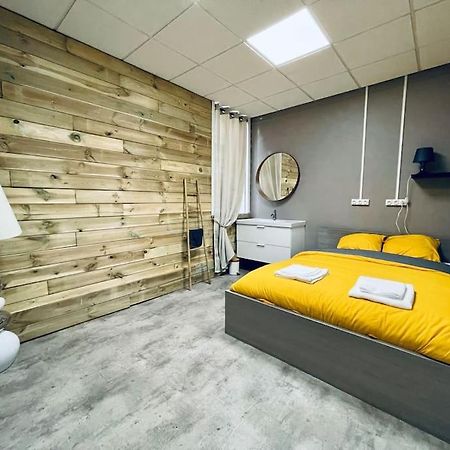 Le Cocon De Sasha - Hyper Centre - Full Climatisation - Proche Gare - 1 Chambre - Canape Convertible - Gere Par Presta-Zen'Services Verdun-sur-Meuse Dış mekan fotoğraf